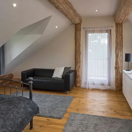 Traditional Scandinavian North American Log Ripon
